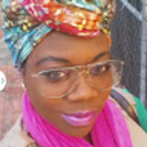 Meet your Posher, Bethanie